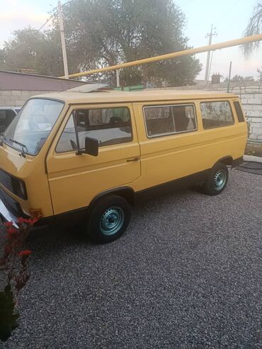 tayota runx: Volkswagen Transporter: 1988 г., 1.6 л, Механика, Дизель, Бус