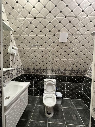 Günlük kirayə evlər: 120 kv. m, 3 otaqlı, Su, İnternet, Kombi — 15