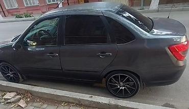 99 maşını: VAZ (LADA) Granta: 1.6 l | 2021 il 200000 km Sedan — 2