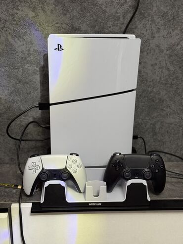 флипчарты 35.5 x 35.5 см двусторонние: Ps5 
Состояние новое
Два раза поиграл
Есть аккаунт
45000 сом