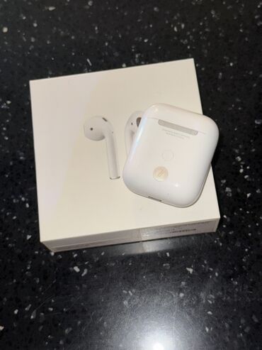 Qulaqcıqlar: Yeni Simsiz (Bluetooth) Qulaqcıqlar, Apple