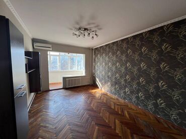 улица репина: 3 комнаты, 63 м², 105 серия, 3 этаж, Косметический ремонт