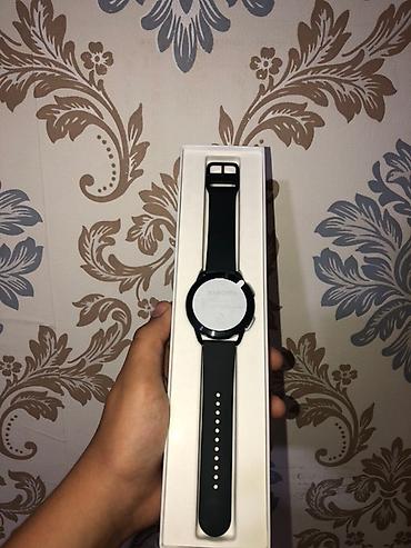redmi watch: Xiaomi Watch S3 qara rəngdədir. qutusunda və tam komplektində təqdim — 2