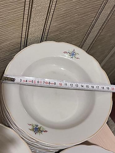 Restoran mebeli: Klassik porselen boşqab dəsti Sovetin boşqabları - Ümumi say: 27 — 5