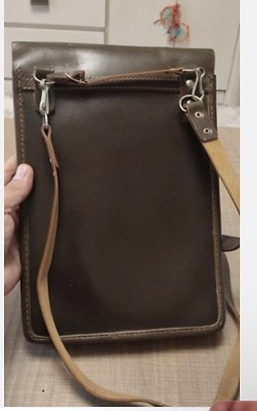 fendi cantalar: Klassik dəri çiyin çantası – çoxbölməli təşkilatçı. - Material — 2