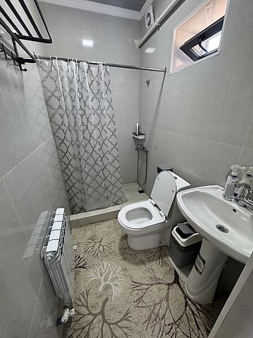 Город Жалал-Абад Гостиница Мейманкана 2 адам 3 адам 4 адам комнаталар at lalafo.kg — 4 Город Жалал-Абад Гостиница Мейманкана 2 адам 3 адам 4 адам комнаталар — 4