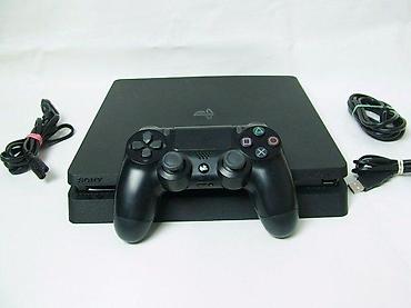 PS4 (Sony Playstation 4): U ponudi je Sony PlayStation 4.
Konzola je najnoviji SLIM model — 5