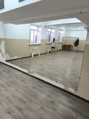 зеркала в полный рост: Зеркало для танцевального или спортивного зала, а также для других
