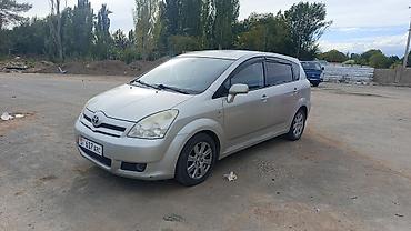 Toyota Corolla Verso: 2007 г., Бензин, Минивэн at lalafo.kg Toyota Corolla Verso: 2007 г., Бензин, Минивэн