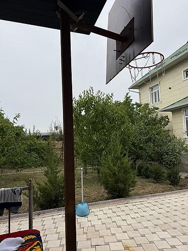 220 м², 6 бөлмө жана андан көп, Үй-бүлөлүүлөргө lalafo.kg да — 4 220 м², 6 бөлмө жана андан көп, Үй-бүлөлүүлөргө — 4
