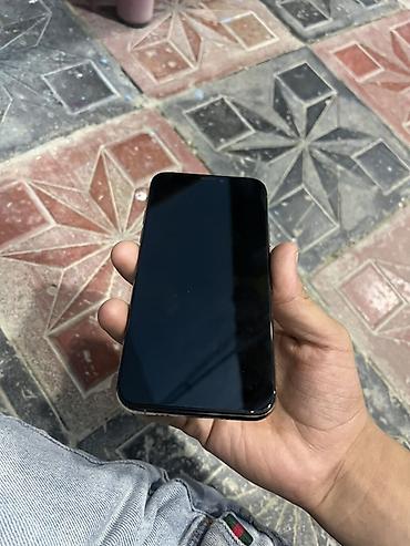 Mobil telefonlar: IPhone Xs Max, 64 GB, Space Gray, Face ID — 8