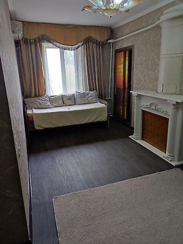 Долгосрочная аренда домов: Сдаю 2 к. квартиру. Сдается полдома . Удобства как в двухкомнатной — 8