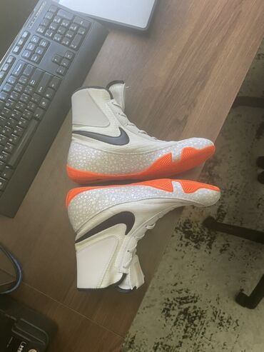 кошелек женский бишкек цена: Эркектердин кроссовкасы, 41, Nike, Колдонулган, түсү - Боз, Өзү алып кетүү, Акылуу жеткирүү