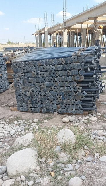 Аренда инструментов: Сдаю в аренду монолитные телескопические стойки — 2