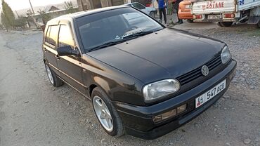 кольф 3: Volkswagen Golf: 1994 г., 1.8 л, Механика, Бензин, Хетчбек