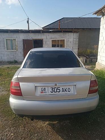 Audi: Audi A4: 1995 г., 1.8 л, Механика, Бензин, Седан — 2