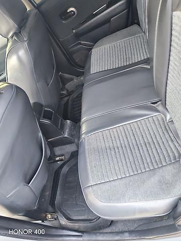 Nissan: Nissan Tiida: 0.5 l | 2011 il Hetçbek — 12