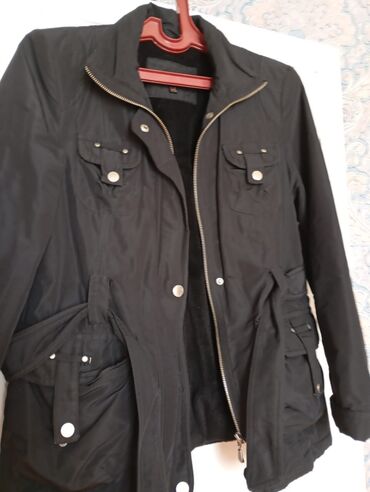 Личные вещи: Женская куртка S (EU 36), M (EU 38), L (EU 40), цвет - Черный