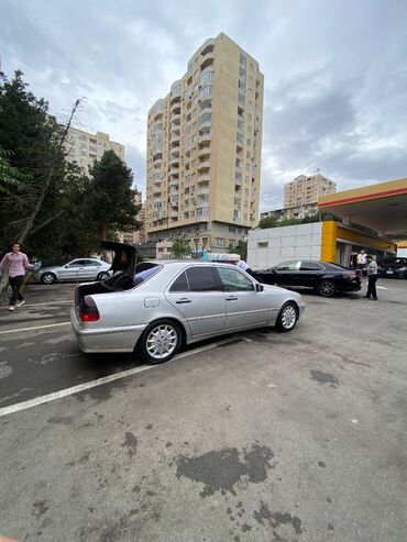 Disk təkərlər: İşlənmiş Disk təkər Mercedes-Benz 215 / 55 / R 16, 5 Boltlu