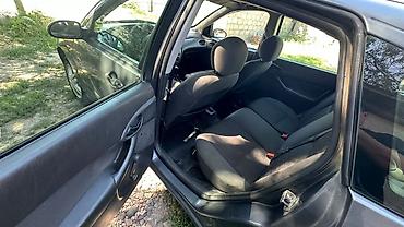крыло на фит: Ford Focus: 2003 г., 1.6 л, Механика, Бензин, Хэтчбэк — 6