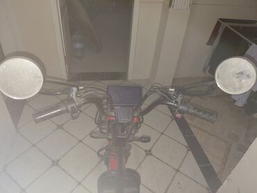 Mopedlər,skuterlər: Elektrik skuter Xüsusiyyətlər: - Ön tərəfdə iri metal yük səbəti – — 3