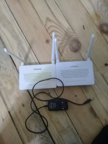 azercell wifi modem: Salam fiber optikin mademidi işlək vəzyədədir biri 20 manadı