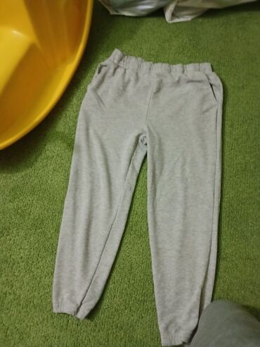 Trenerke: Komplet trenerki/pantalona za slobodno vreme – 4 para - Model 1 — 5