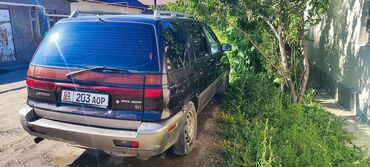Mitsubishi: Mitsubishi Space Wagon: 1994 г., 1.8 л, Механика, Бензин, Минивэн
