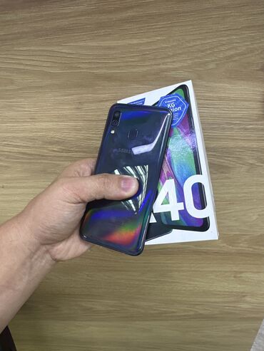 Samsung: Samsung Galaxy A40, Б/у, 64 ГБ, 2 SIM