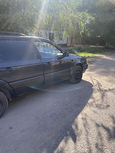 Транспорт: Volkswagen Passat Variant: 1992 г., 2 л, Механика, Бензин, Универсал — 6