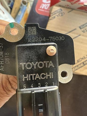 hitachi: Датчики массового расхода воздуха (ДМРВ) для Toyota — оригинальные, в — 5