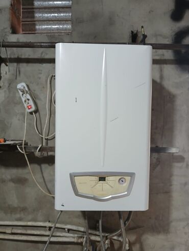 Alçipan: İşlənmiş Kombi İmmergas 24 kVt, Ünvandan götürmə, Ödənişli quraşdırma, Zəmanətli, Kredit yoxdur