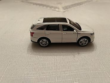 Oyuncaqlar: Miniatür KIA Sorento model maşın - Miqyas: təxmini 1:32–1:36 (kompakt — 4