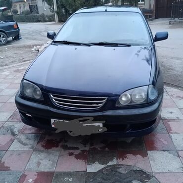 Toyota: Toyota Avensis: 1999 г., 1.8 л, Механика, Бензин, Седан