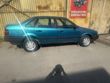 Volkswagen: Volkswagen Passat: 1991 г., 1.8 л, Механика, Бензин
