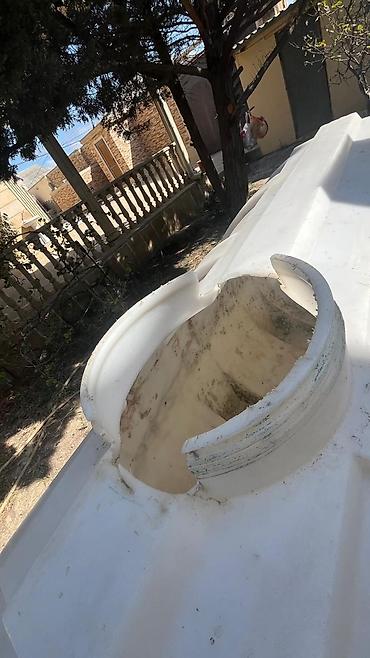 Baklar və çənlər: Bak, Plastik, 2000 l l, İşlənmiş, Ünvandan götürmə — 3