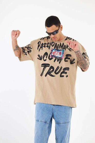 Majice: S m l xl i 2xl
2400 din — 16