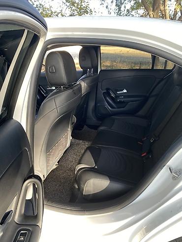 двигатель 405: Mercedes-Benz A-Class: 2019 г., 2 л, Автомат, Бензин, Седан — 6