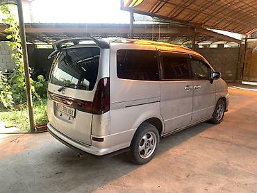 bud e9: Nissan Serena: 2000 г., 2 л, Вариатор, Газ, Минивэн — 5