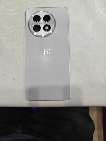 120 гц: OnePlus 13R, Новый, 256 ГБ, цвет - Белый, 2 SIM