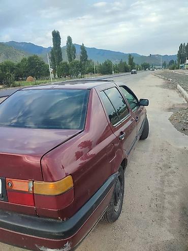 malibu 2: Volkswagen Vento: 1993 г., 1.8 л, Механика, Бензин, Седан — 6