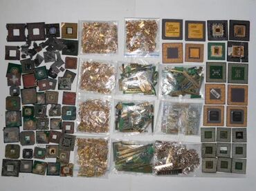 Ostali kompjuterski delovi: SAMO POZIV SMS VIBER ZA DOGOVOR 064-012-1234 NA KP PORUKE NE ODGOVARAM — 10