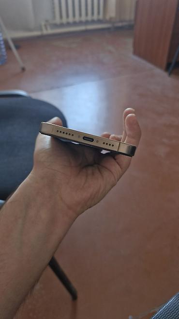 iphone 14 pro qiymeti ikinci el: IPhone 16 Pro Max, 256 GB, Desert Titanium, Simsiz şarj, Face ID — 6