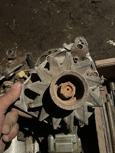 Бензонасосы: Бензонасос Б/у, Оригинал — 85