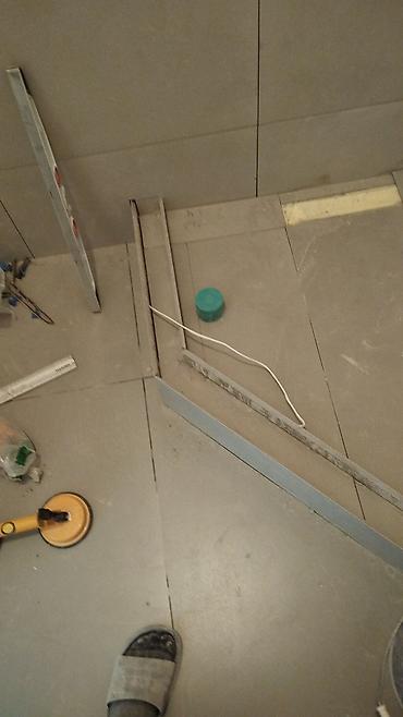 Укладка плитки: Подготовка стен для укладки, Подготовка стен для грунтовки, Резка плитки | Керамическая плитка, Керамогранитая плитка, Мраморная плитка | Вертикальная укладка, Диагональная укладка, Горизонтальная укладка Больше 6 лет опыта — 6