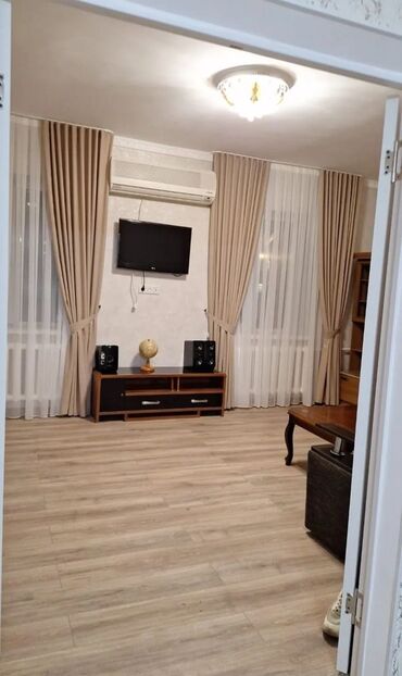 продажа квартир без ремонта: 3 комнаты, 70 м², Индивидуалка, 2 этаж, Косметический ремонт