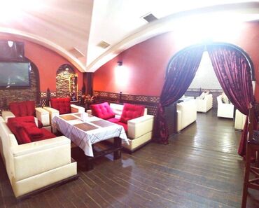 Restoran, kafelər: Azadliq metrosuna yaxin yerləşən pab, ümumi sahəsi 200 kv,m olan, ayi — 11