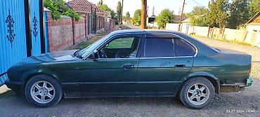 rox 01: BMW 5 series: 1990 г., 1.8 л, Механика, Бензин, Седан — 4