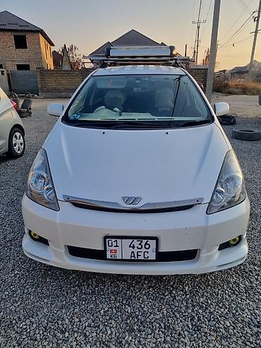 kia corneval: Toyota WISH: 2004 г., Автомат, Минивэн — 3
