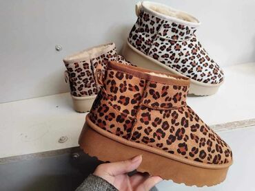 Ugg obuća: 38 — 3